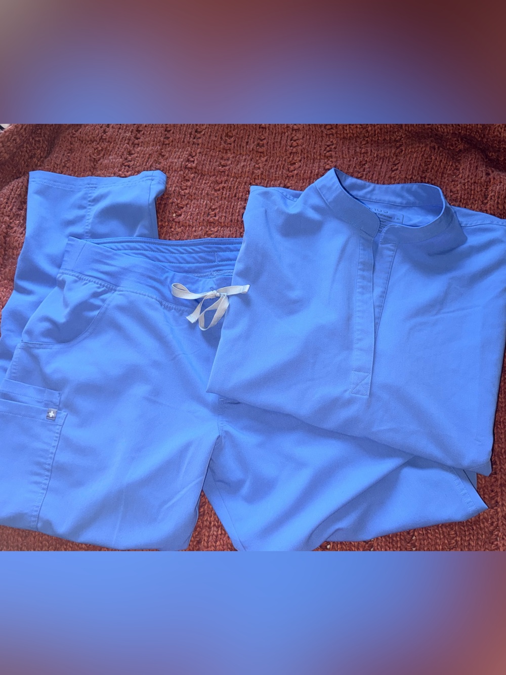 FIGS SCRUBS SET LIKE NEW CEIL BLUE
